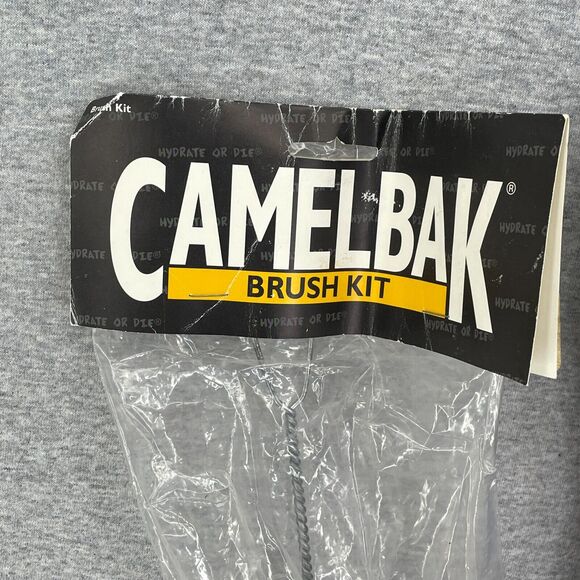 Camelbak Rogue 70L Hydration Water Backpack Brush Kit Lot Hiking Camping Bike - Picture 4 of 8